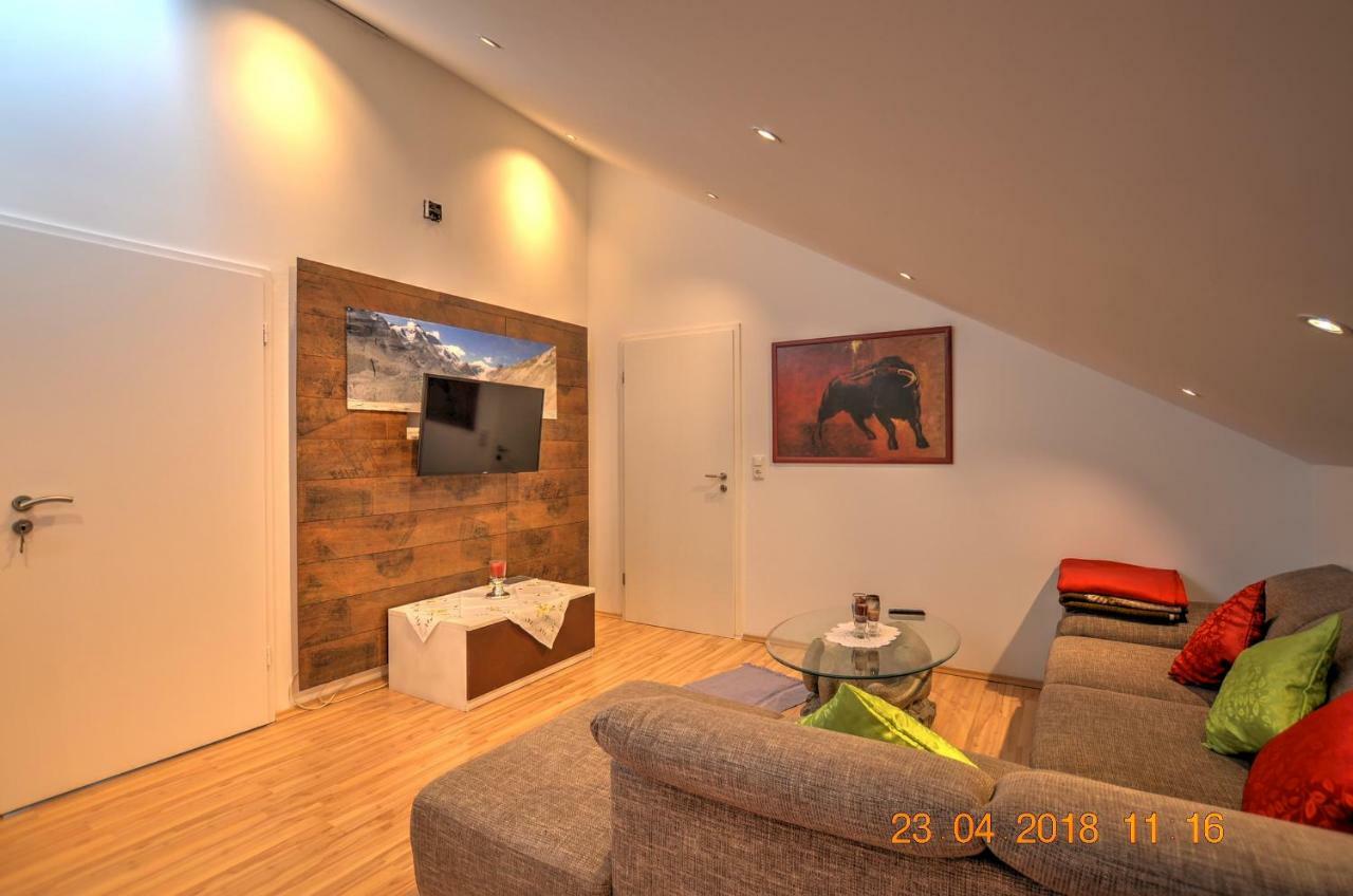 Apartment Ferienwohnungvip Munich Albatros De Luxe Kirchheim bei Muenchen